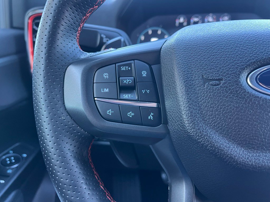 Certified 2025 Ford Ranger Raptor AWD/4WD image 26