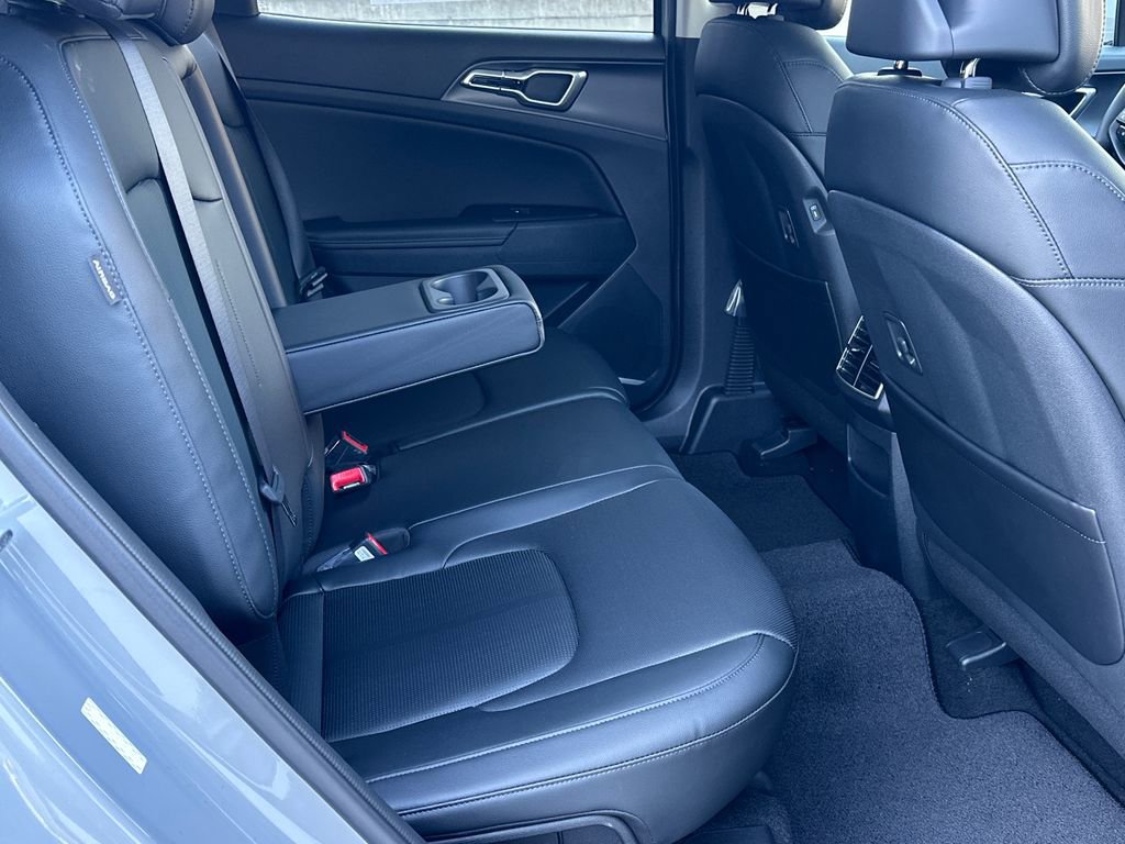 New 2026 Kia Sportage EX image 15
