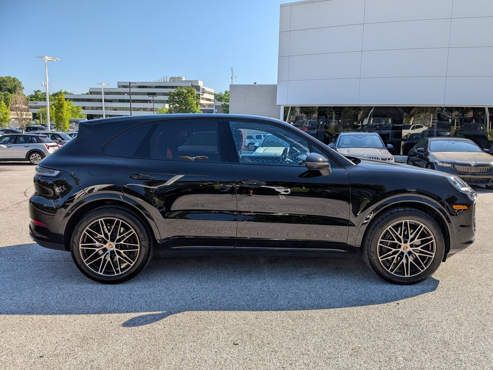 Used 2026 Porsche Cayenne AWD/4WD image 8