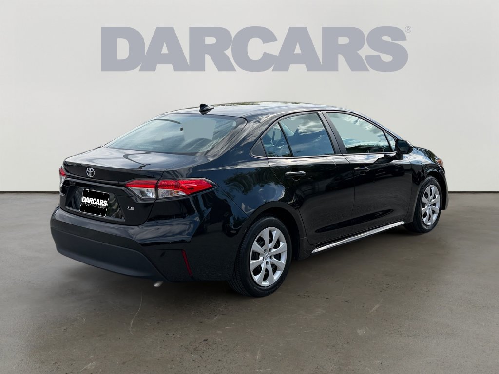 Used 2025 Toyota Corolla LE FWD image 7