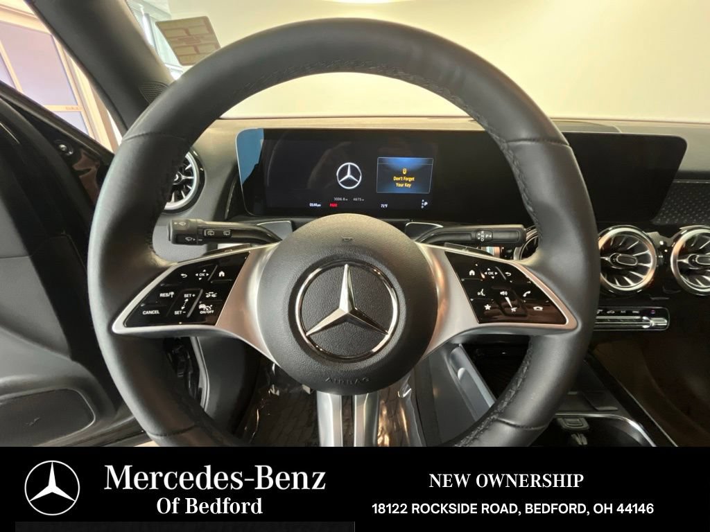 Used 2026 Mercedes-Benz GLB 250 4MATIC image 22