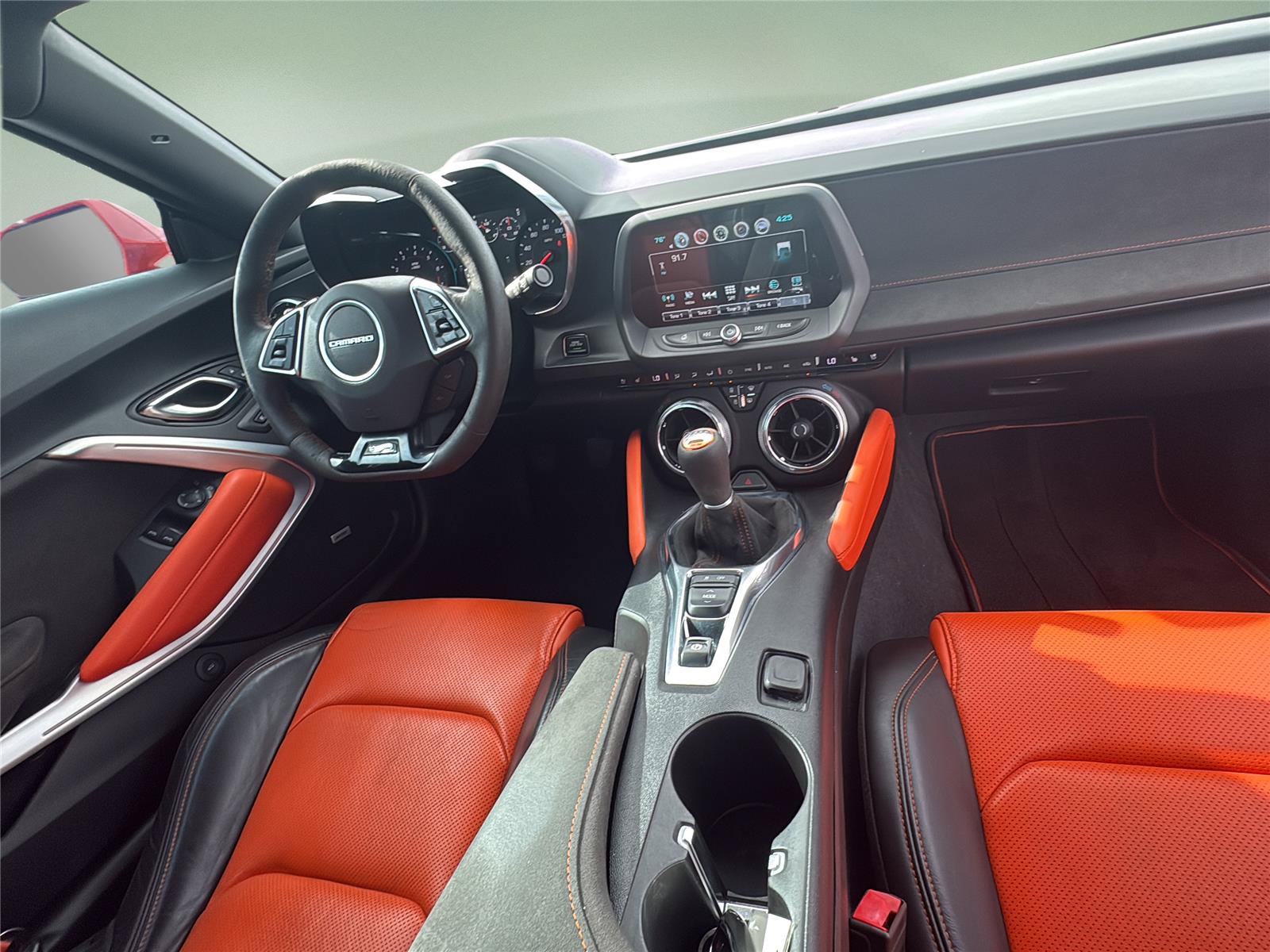 Used 2018 Chevrolet Camaro SS w/ Hot Wheels Edition RWD image 15