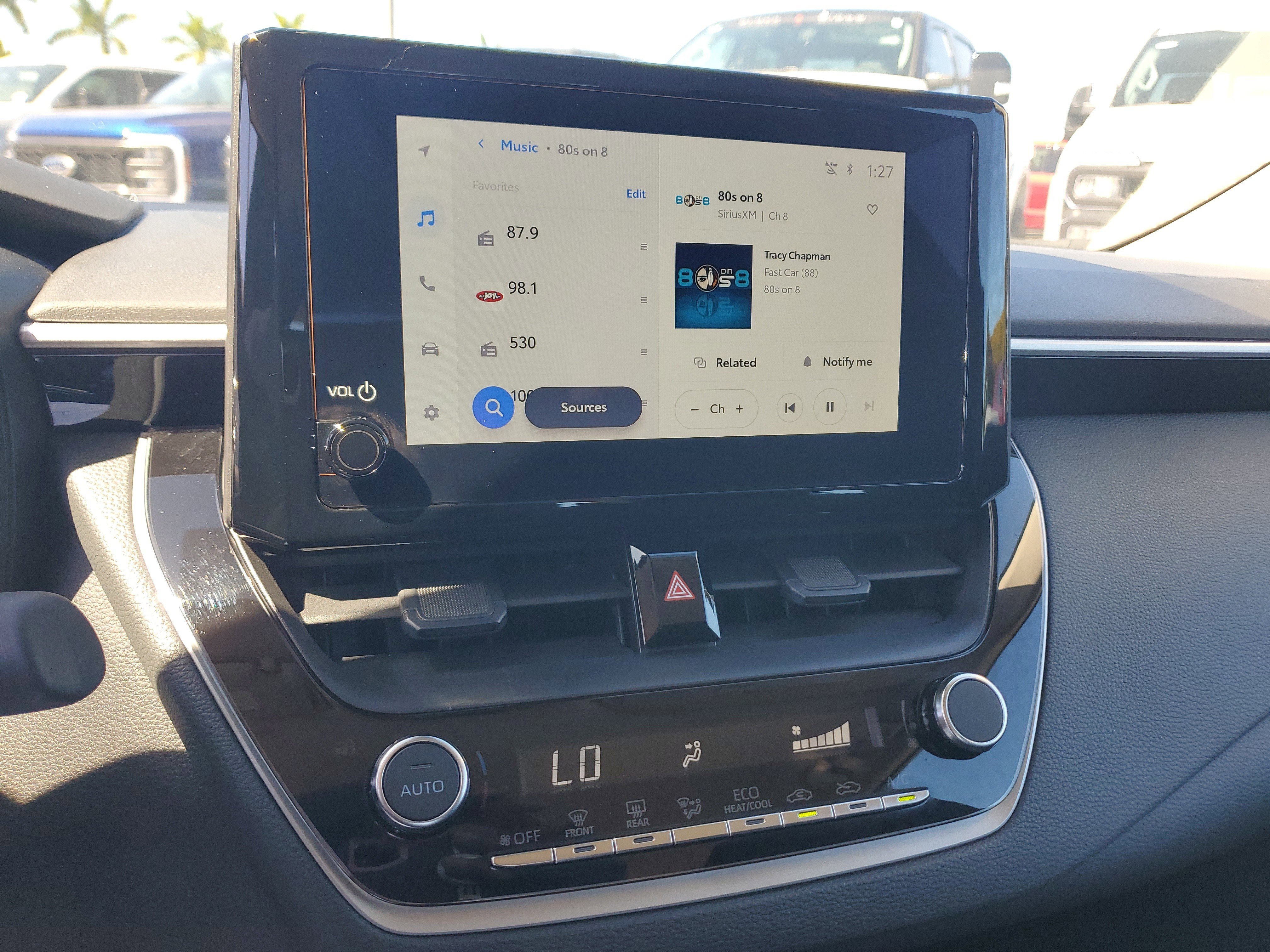 Used 2025 Toyota Corolla LE image 21