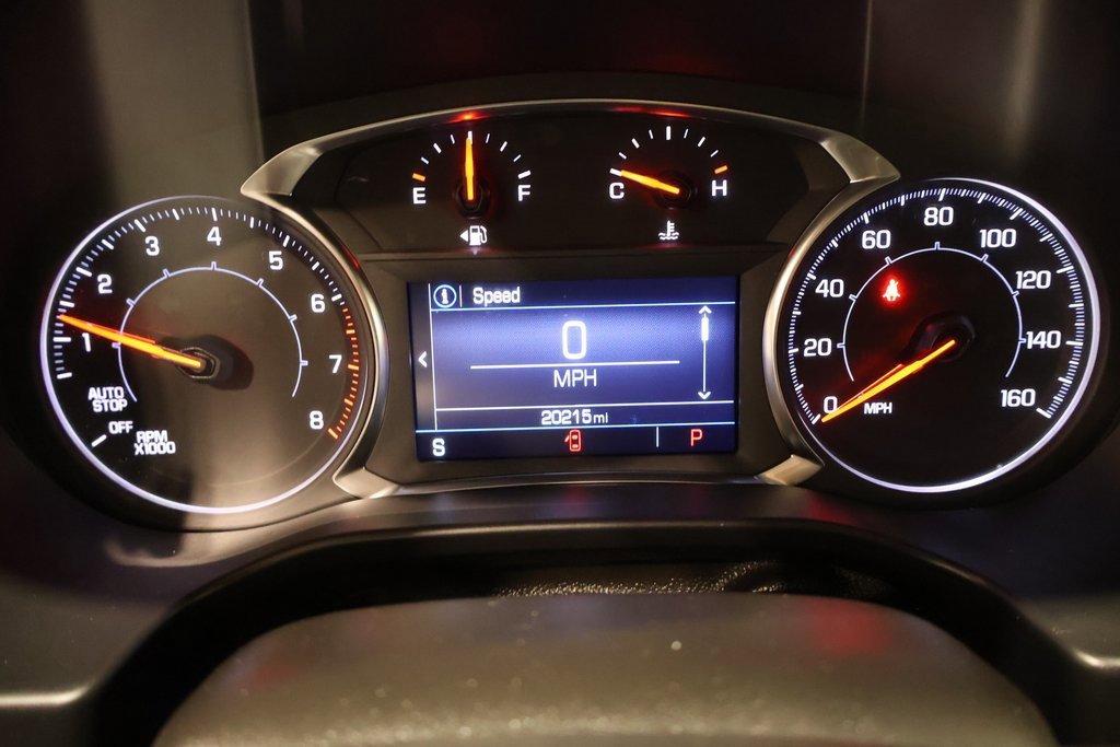 Used 2023 GMC Acadia SLE w/ Driver Convenience Package image 4