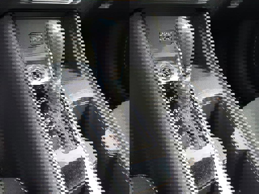 Used 2021 Nissan Sentra SV image 14