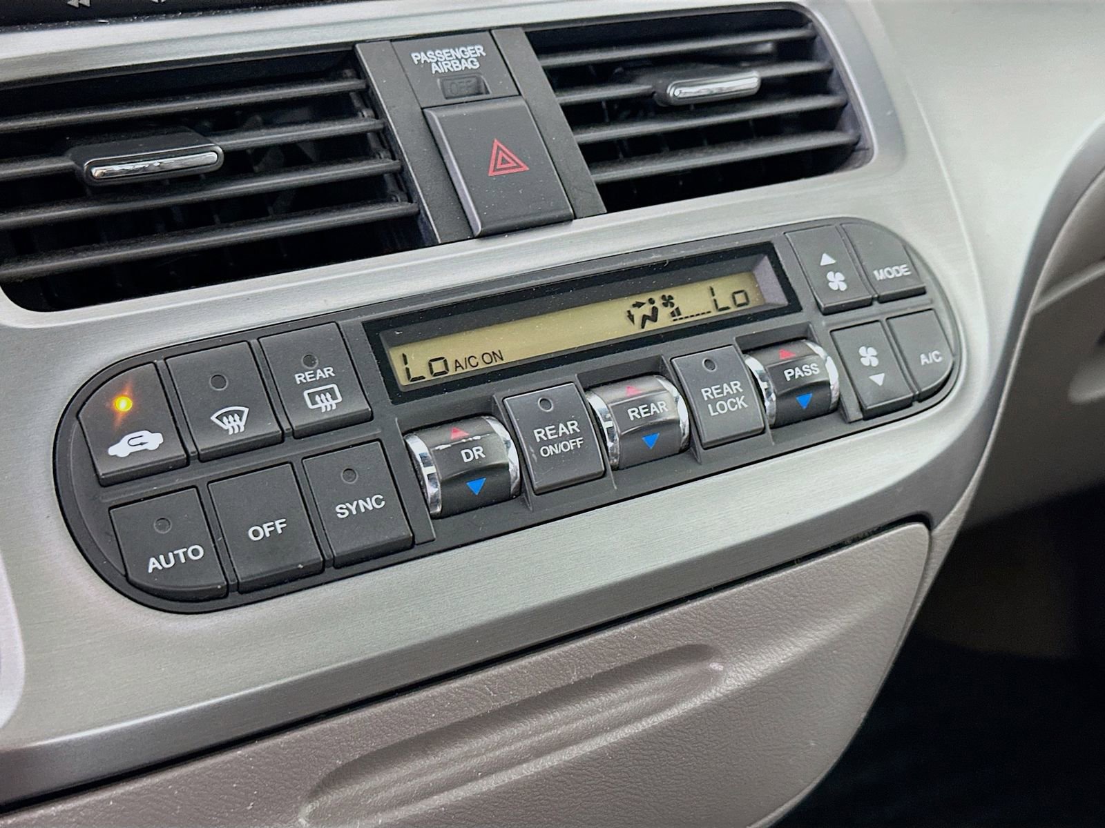 Used 2009 Honda Odyssey EX-L image 16