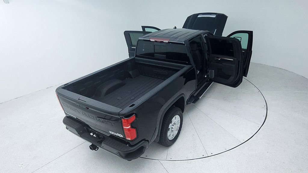 Used 2024 Chevrolet Silverado 2500 High Country w/ Technology Package AWD/4WD image 20