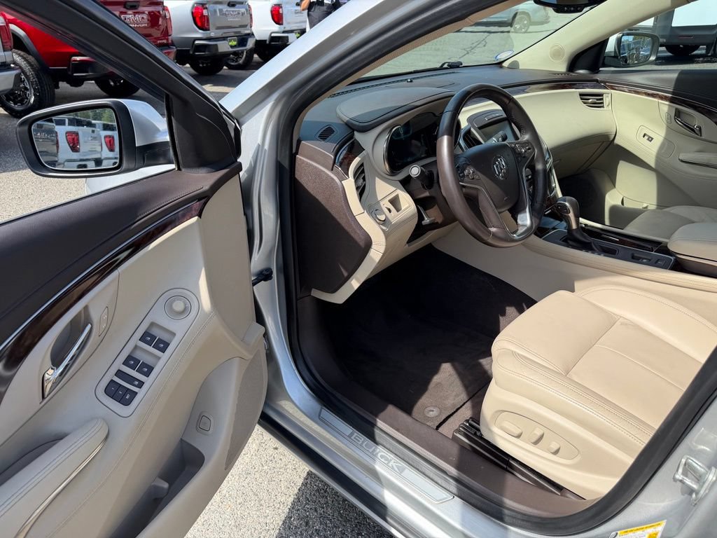 Used 2015 Buick LaCrosse Leather FWD image 14