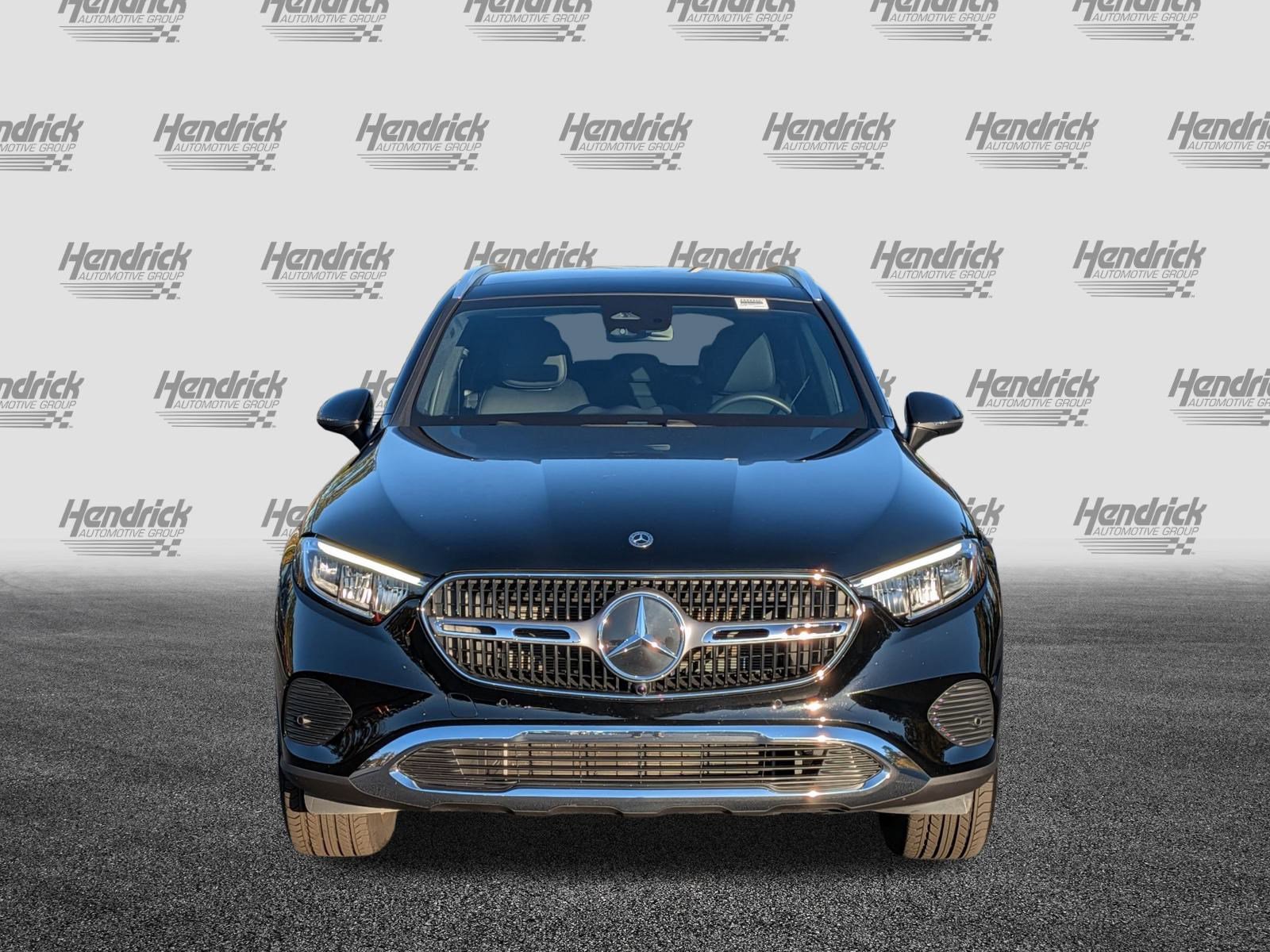 Certified 2025 Mercedes-Benz GLC 300 4MATIC image 3