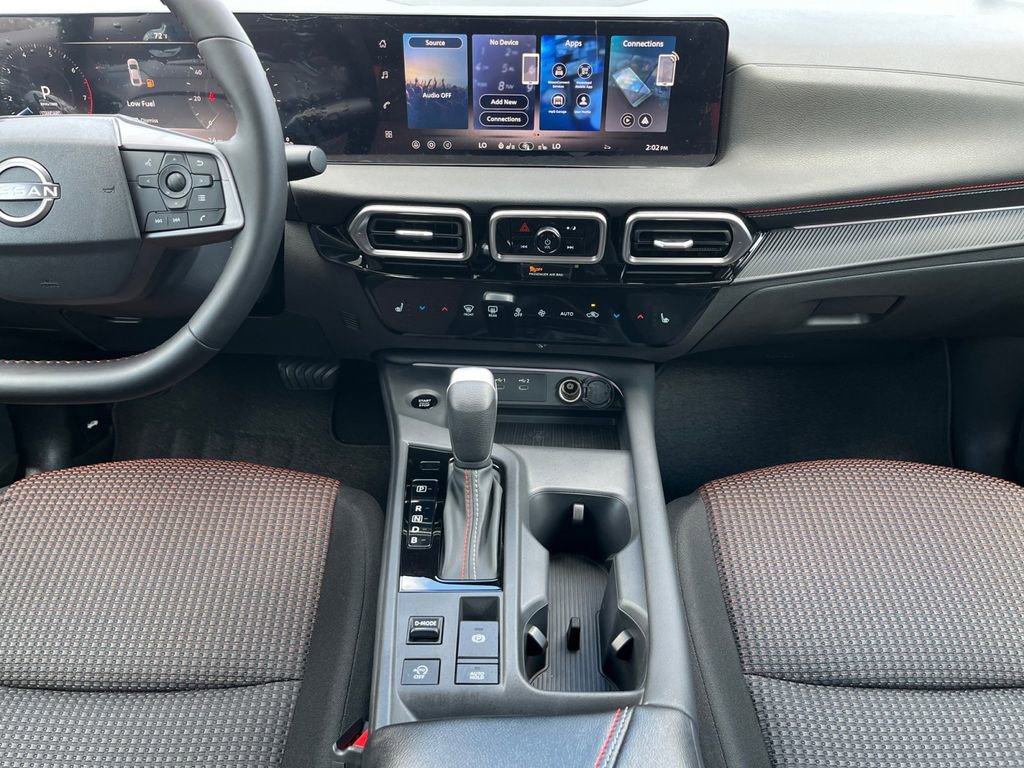 New 2026 Nissan Sentra SR FWD image 4