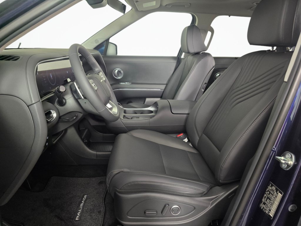 Used 2026 Hyundai Palisade SEL AWD/4WD image 13