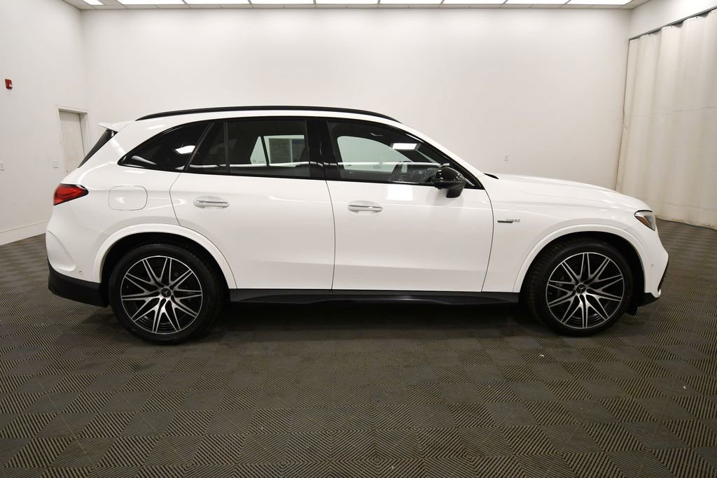 Used 2025 Mercedes-Benz GLC 43 AMG 4MATIC image 9