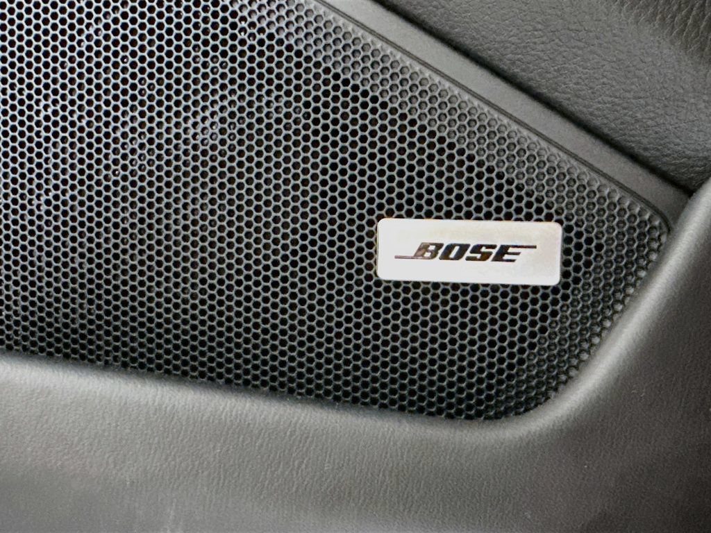 Certified 2025 Porsche 911 Carrera RWD image 24