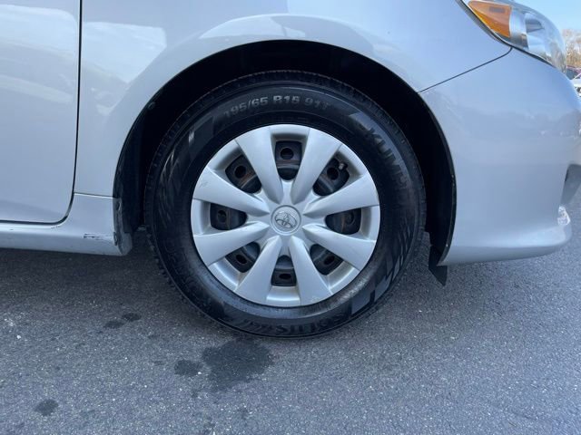 Used 2010 Toyota Corolla image 28