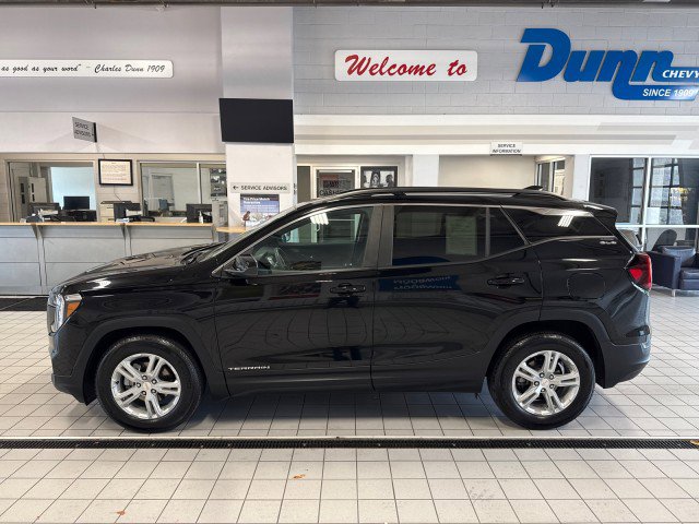 Certified 2024 GMC Terrain SLE w/ Driver Convenience Package image 6