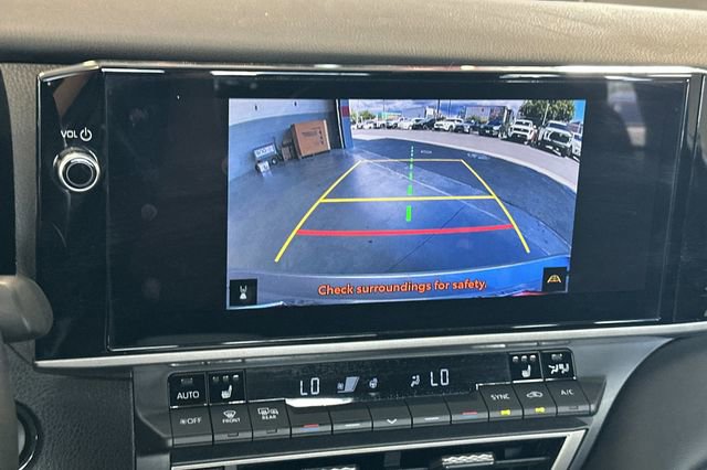 Used 2025 Toyota Camry XSE FWD image 21