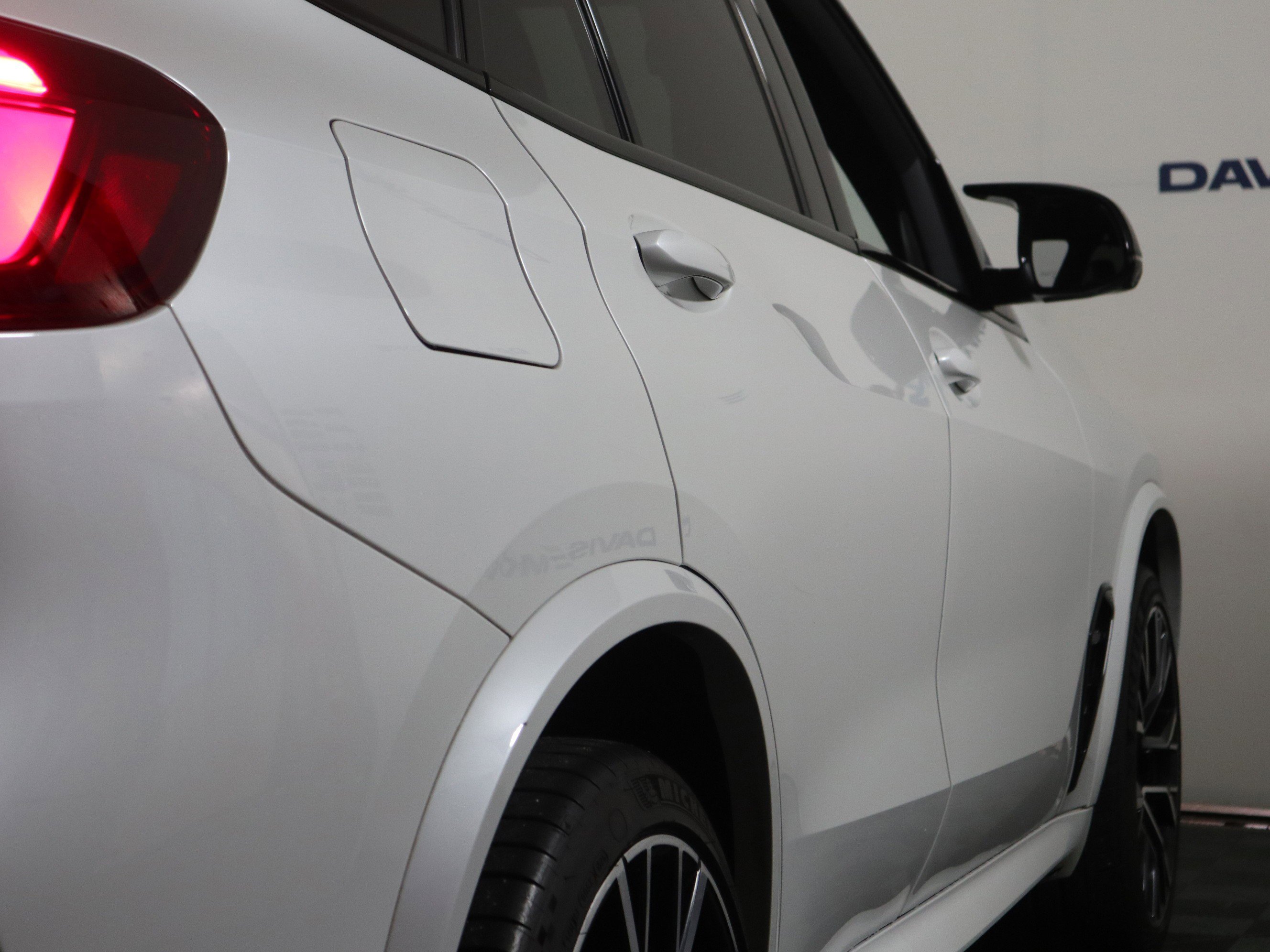 Used 2022 BMW X5 M w/ Competition Package 2 image 5