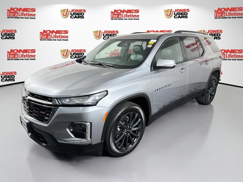 Used 2023 Chevrolet Traverse RS AWD/4WD image 15