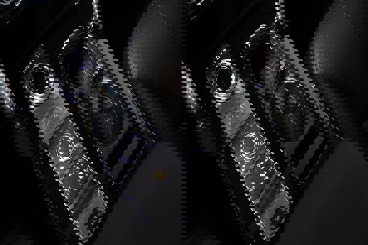 Used 2018 Land Rover Discovery HSE image 42