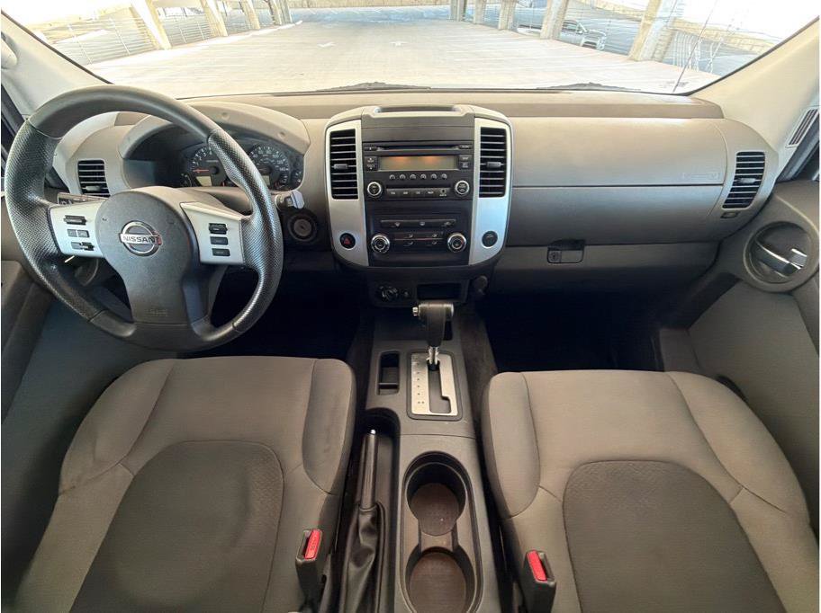 Used 2014 Nissan Xterra X AWD/4WD image 16