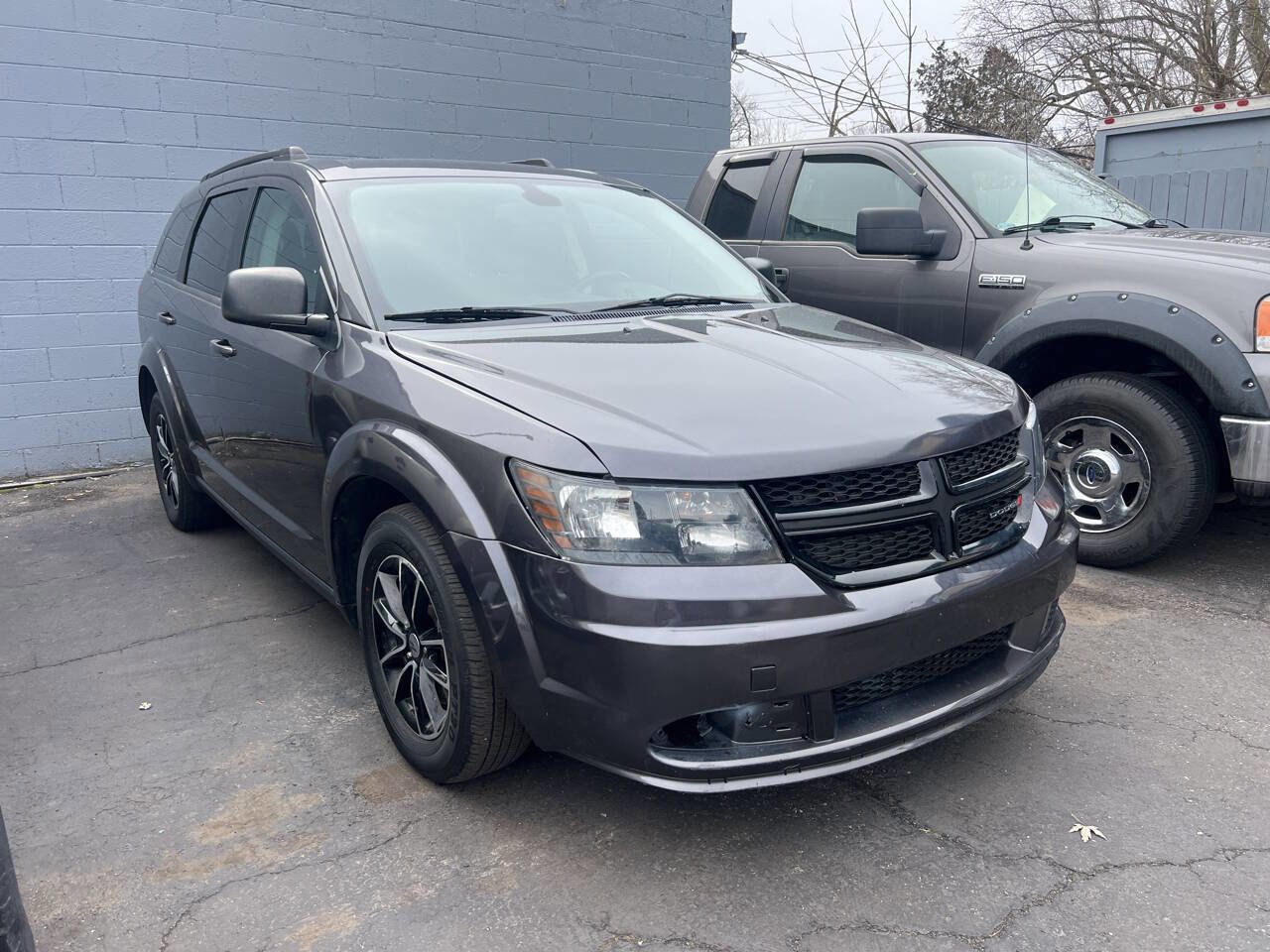 Used 2018 Dodge Journey SE w/ Connectivity Group
