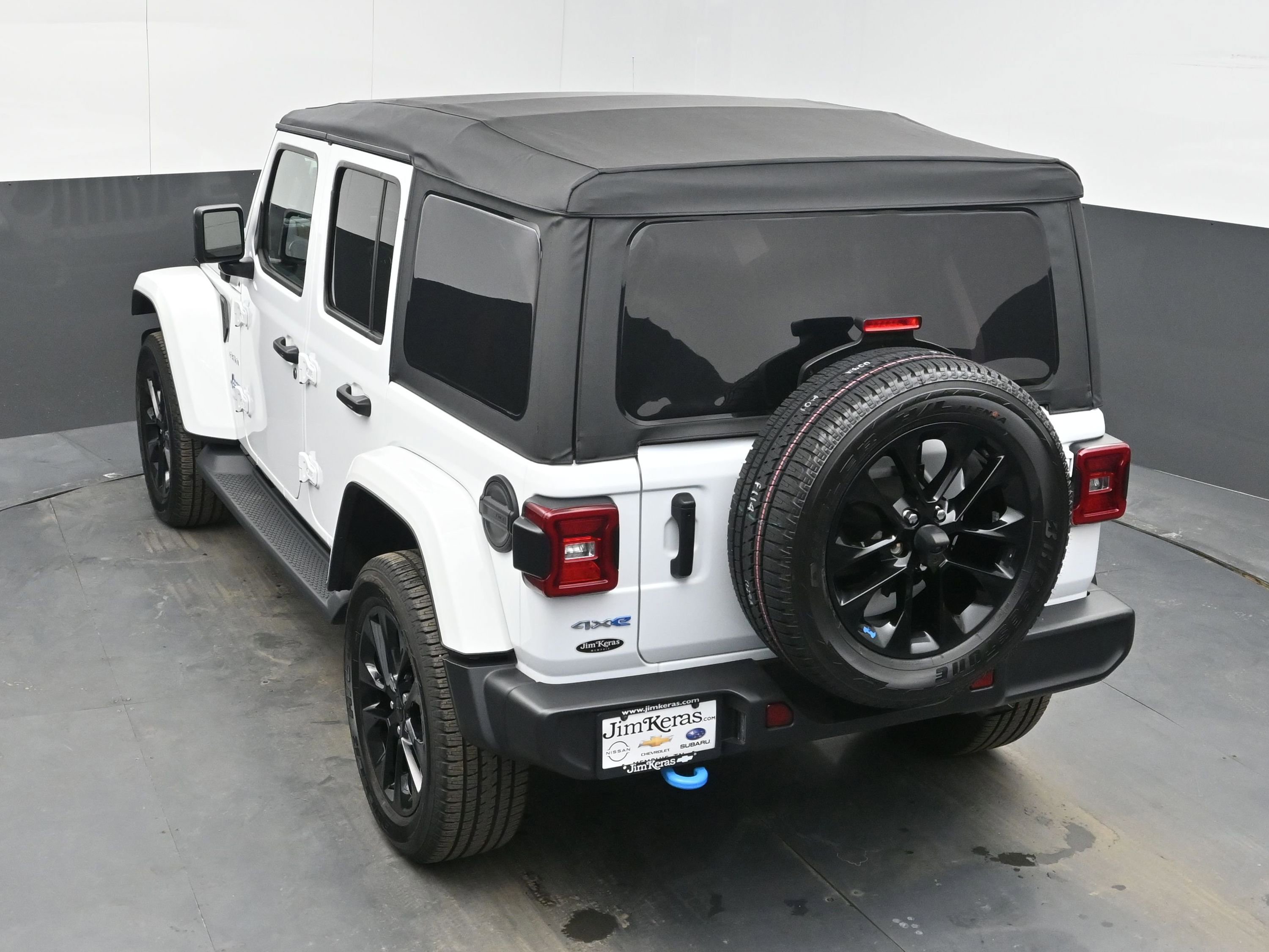 Used 2022 Jeep Wrangler Unlimited Sahara image 33