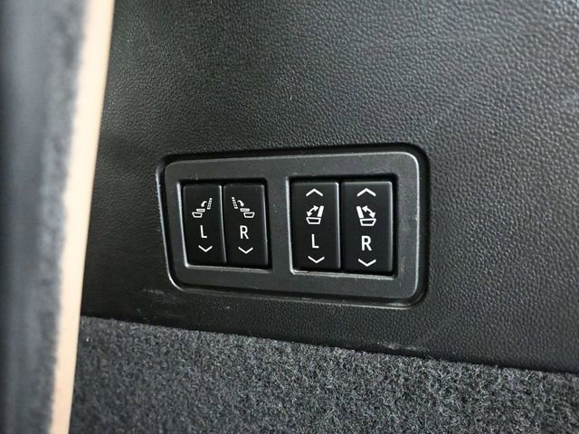 Used 2024 Cadillac XT6 Sport w/ Platinum Package image 49