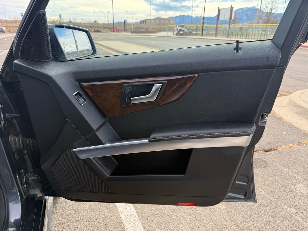 Used 2013 Mercedes-Benz GLK 350 4MATIC image 14