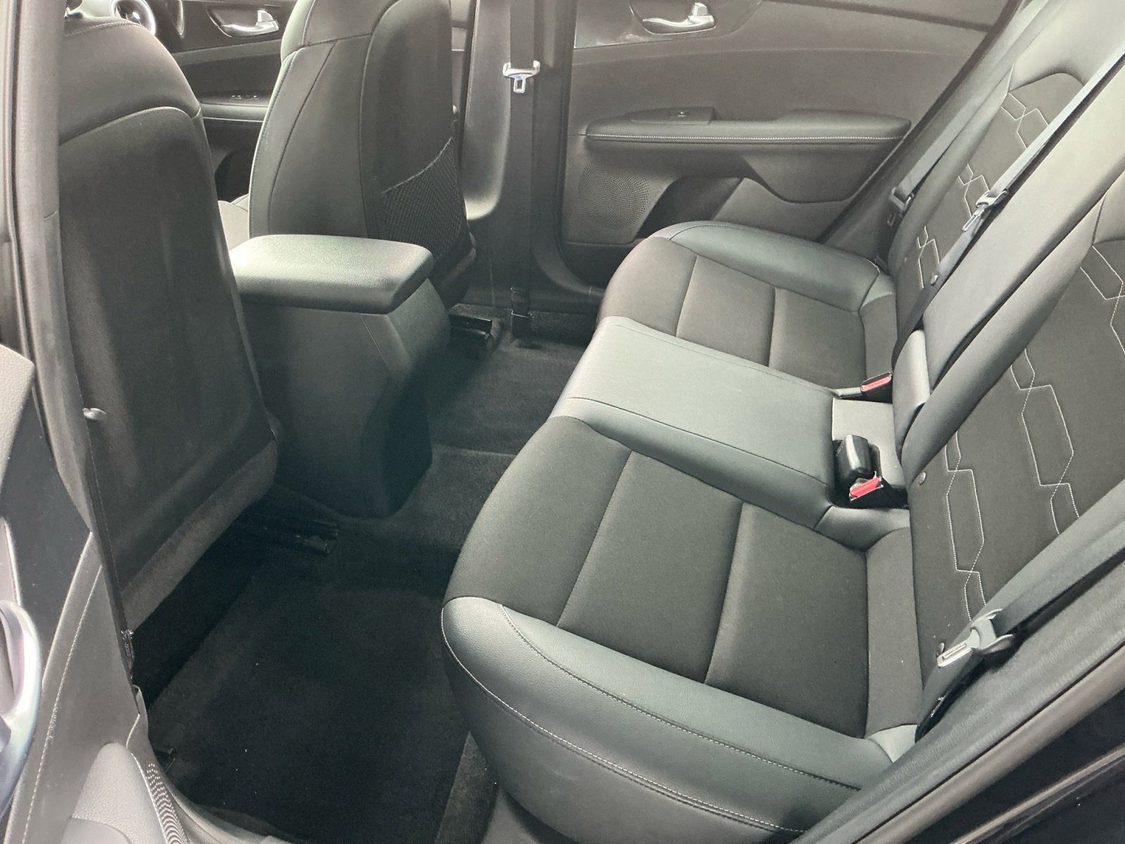 Used 2023 Kia Forte GT-Line w/ GT-Line Premium Package FWD image 23