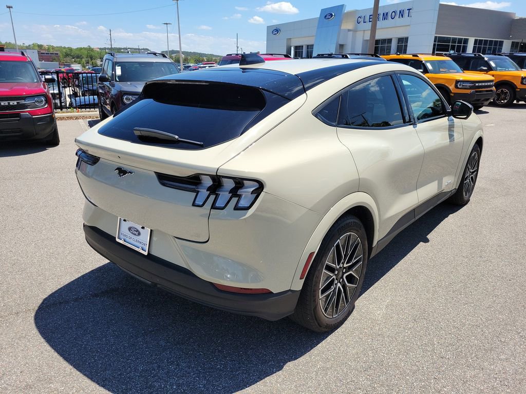 Used 2025 Ford Mustang Mach-E Premium image 5