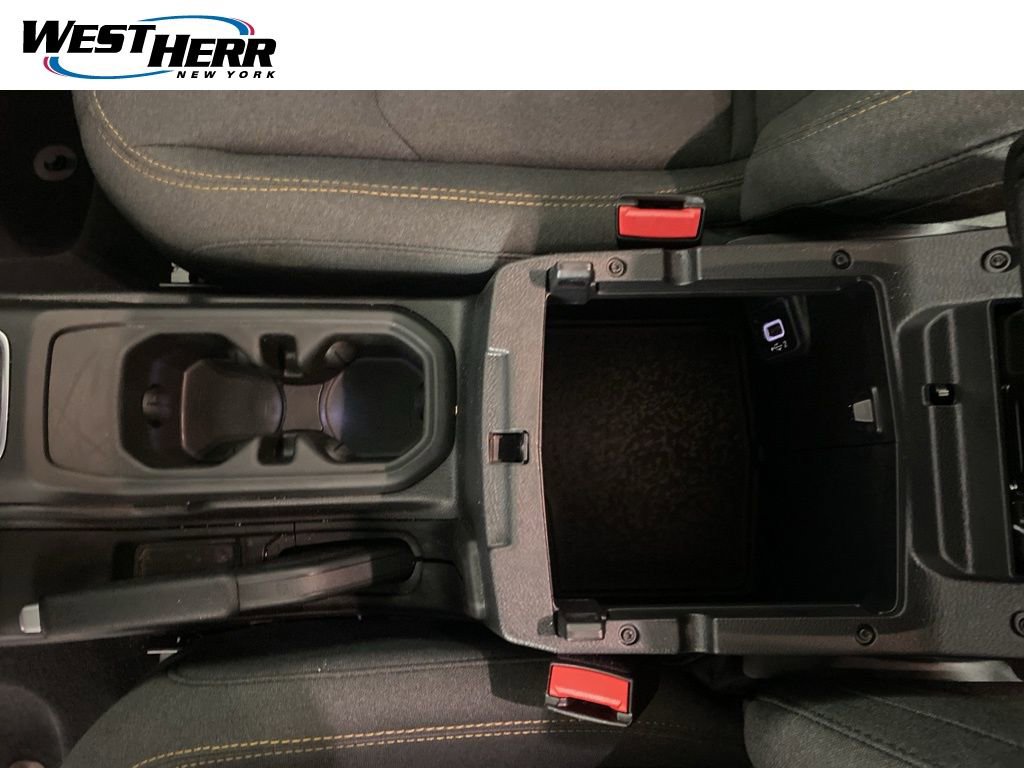 Used 2026 Jeep Wrangler Unlimited Sport AWD/4WD image 9