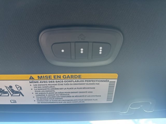 Used 2026 Chrysler Pacifica Select FWD image 18