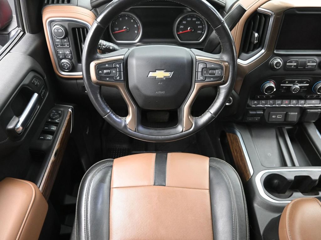 Used 2021 Chevrolet Silverado 1500 High Country w/ Technology Package image 11