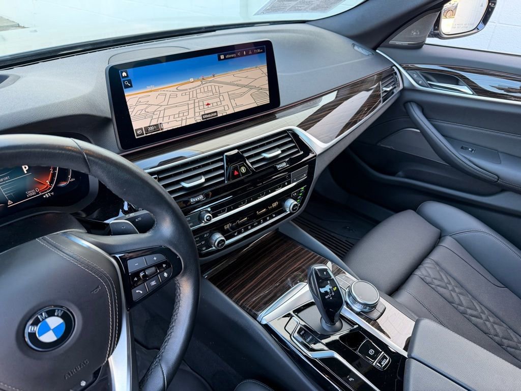 Certified 2023 BMW 530i xDrive w/ Premium Package image 29
