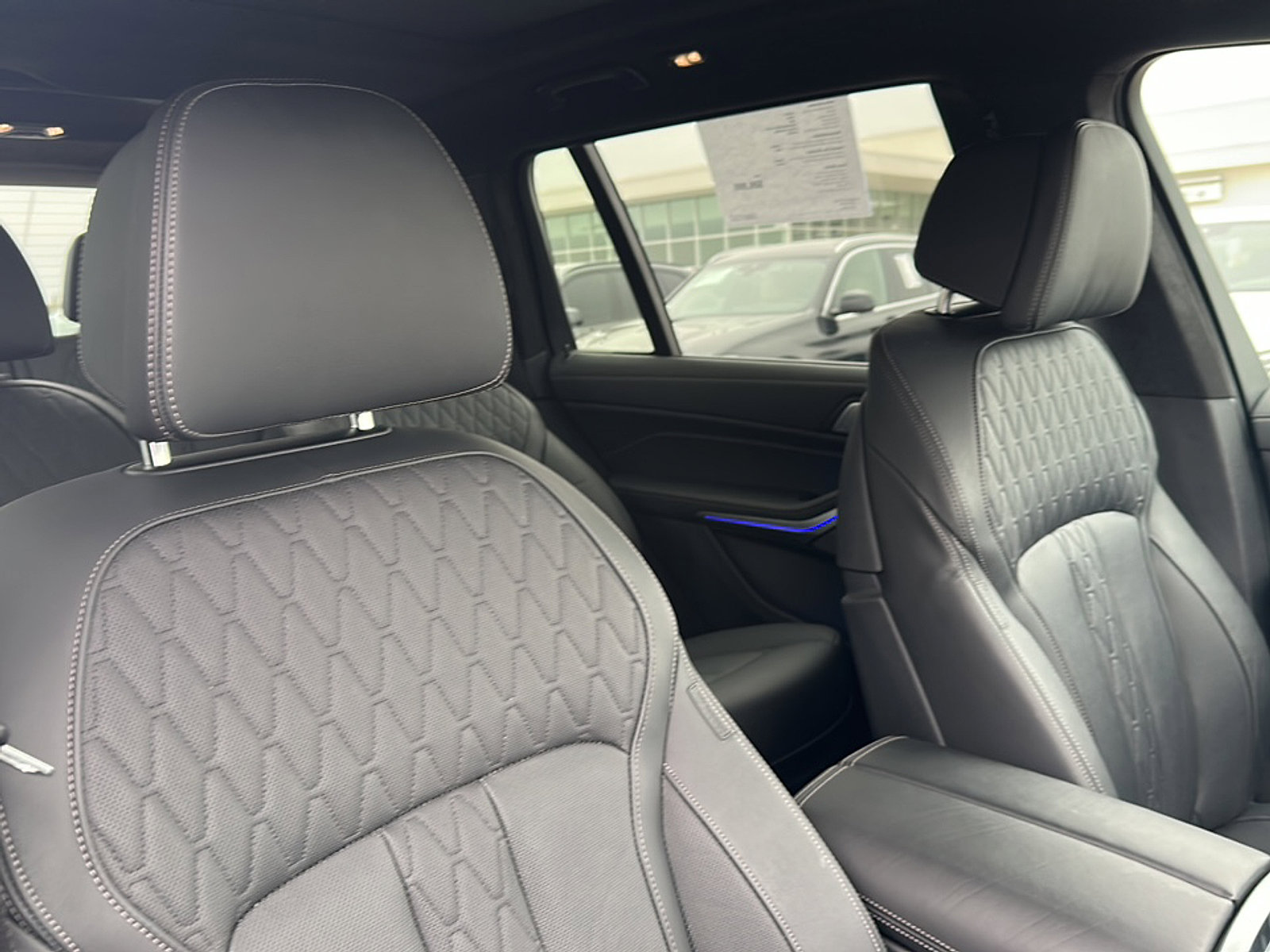 Certified 2024 BMW X7 M60i w/ Executive Package image 25