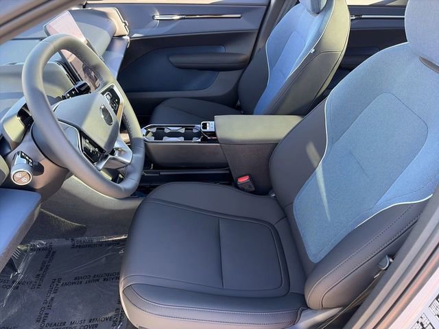 Used 2026 Volvo EX30 Cross Country Ultra w/ Protection Package Premier image 21