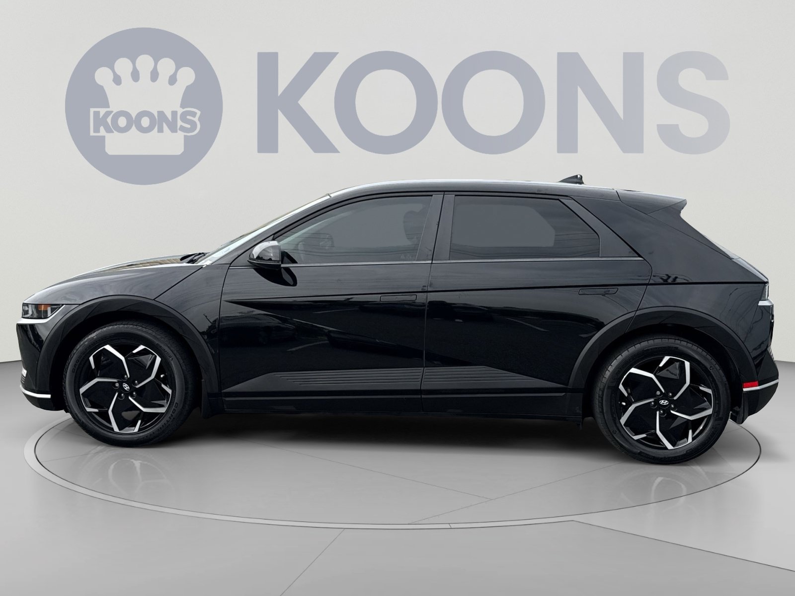 Certified 2024 Hyundai Ioniq 5 SEL RWD image 2