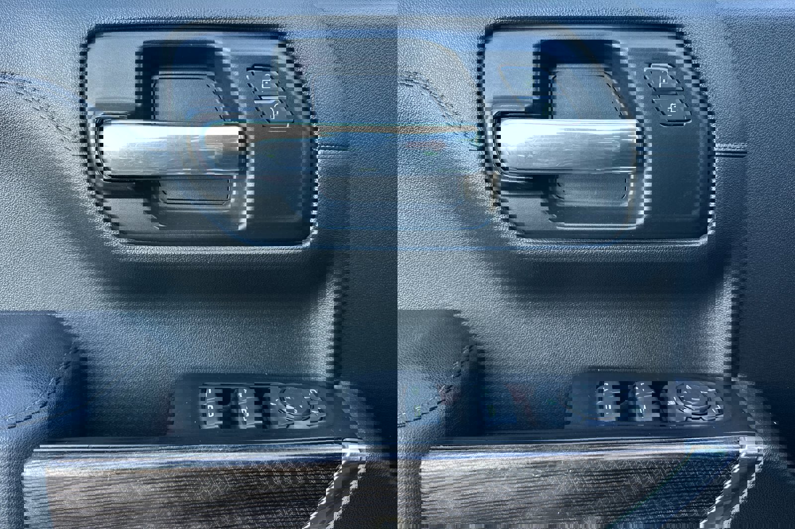 Used 2020 Chevrolet Silverado 1500 LT image 11