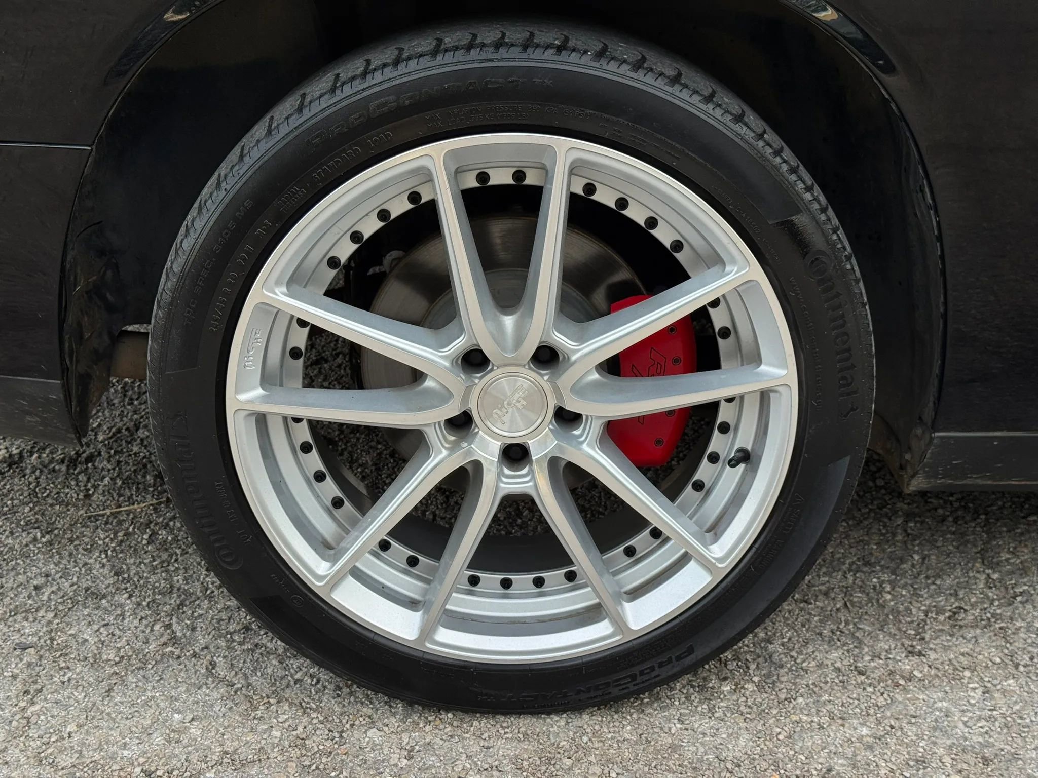 Used 2012 Dodge Challenger R/T RWD image 34