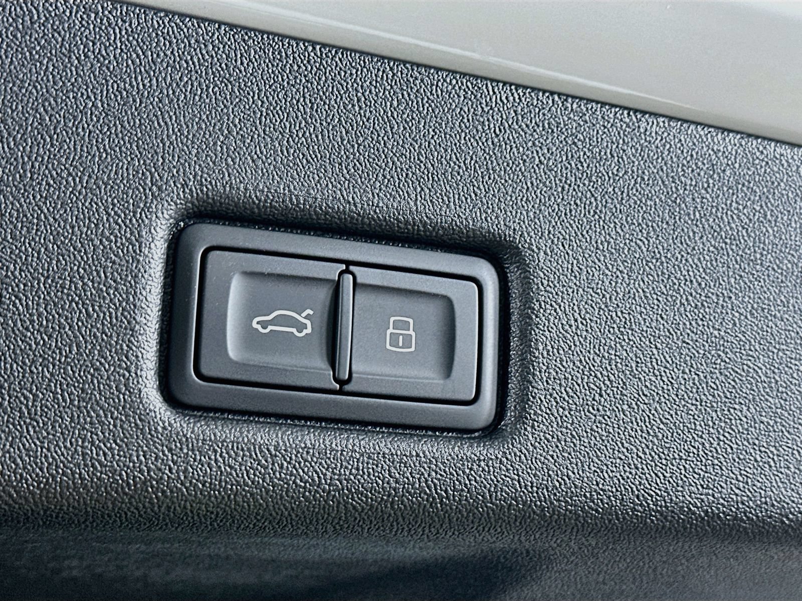 New 2026 Audi SQ5 Premium Plus AWD/4WD image 42