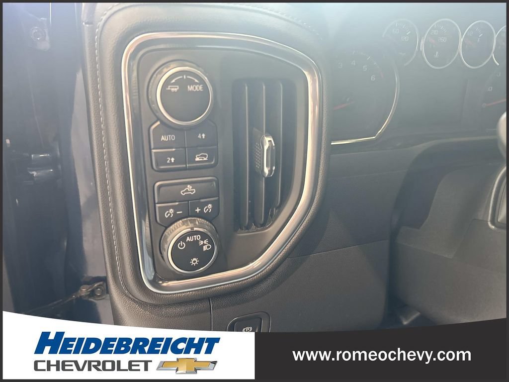 Certified 2022 Chevrolet Silverado 1500 LT w/ Convenience Package II AWD/4WD image 31