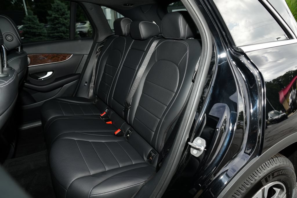 Used 2018 Mercedes-Benz GLC 300 4MATIC image 33