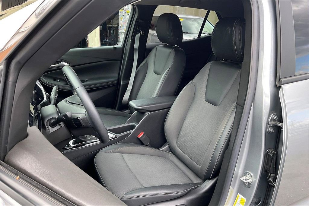 Used 2023 Buick Encore GX Preferred w/ Cold Weather Comfort Package image 24