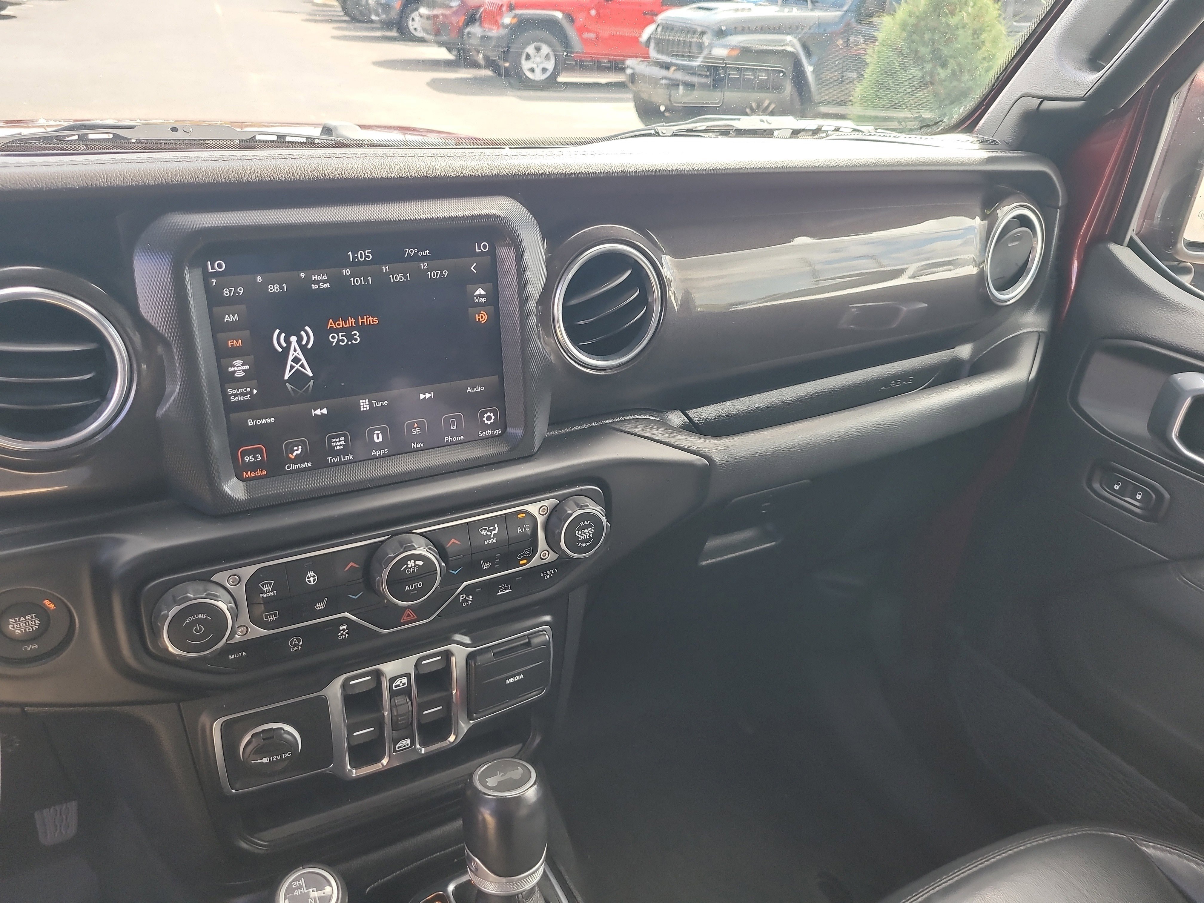 Used 2021 Jeep Wrangler Unlimited Sahara image 19