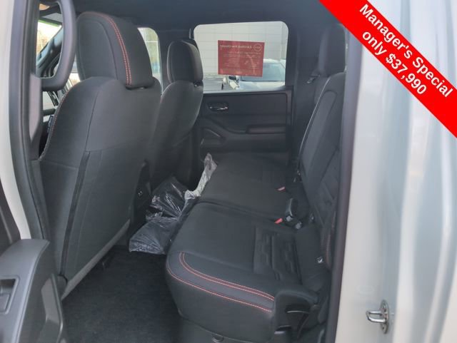Certified 2025 Nissan Frontier PRO-4X image 12