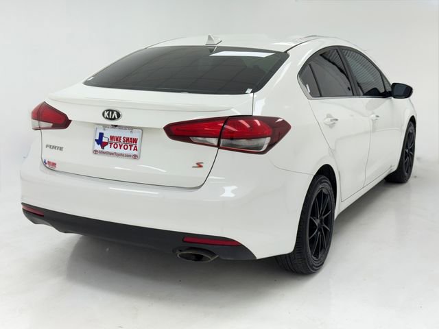 Used 2017 Kia Forte S w/ S Technology Package image 40