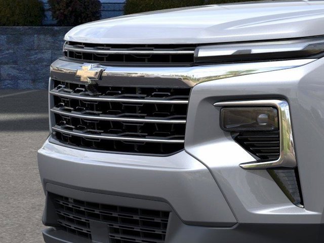 New 2027 Chevrolet Traverse LT w/ Sun and Wheel Package FWD image 13