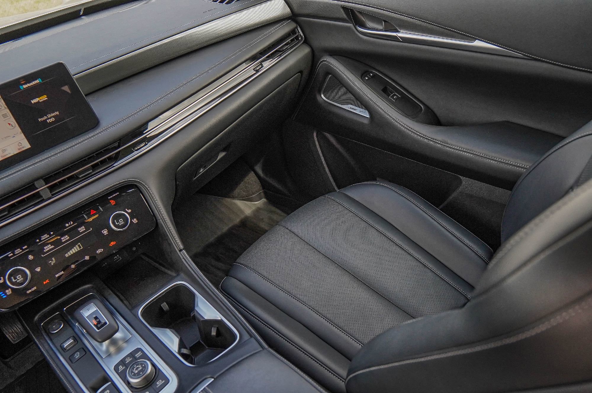 Certified 2023 INFINITI QX60 Luxe w/ Vision Package image 28