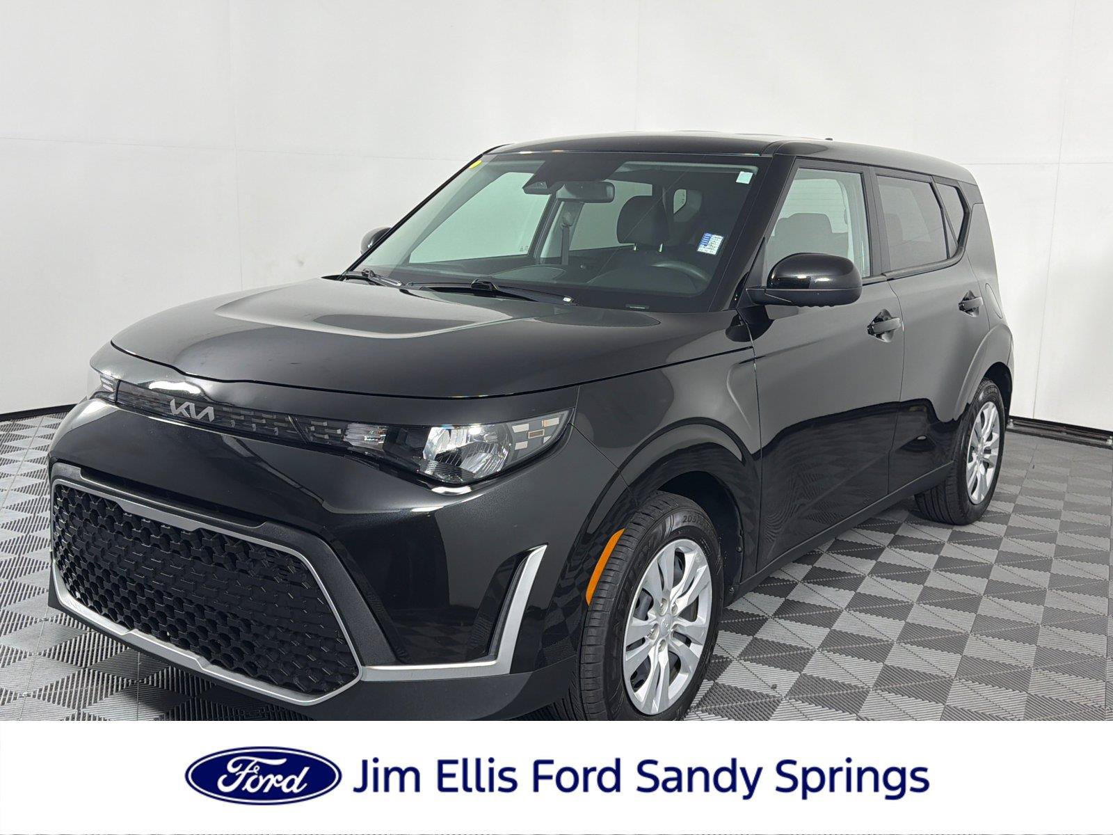 Used 2023 Kia Soul LX