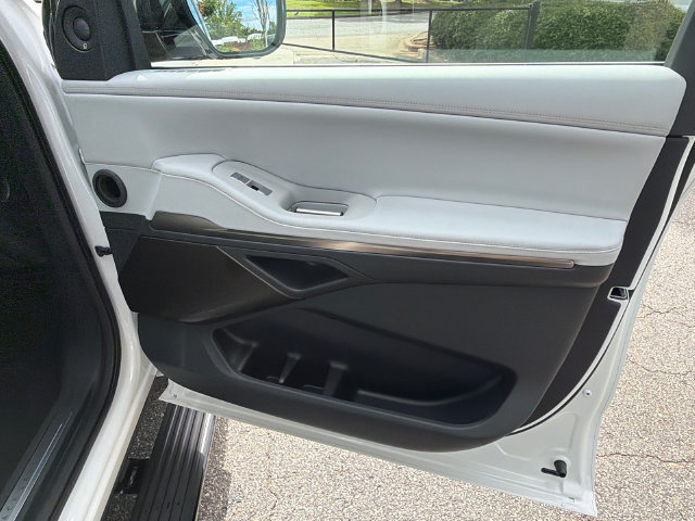 New 2027 Lincoln Navigator L Black Label AWD/4WD image 16